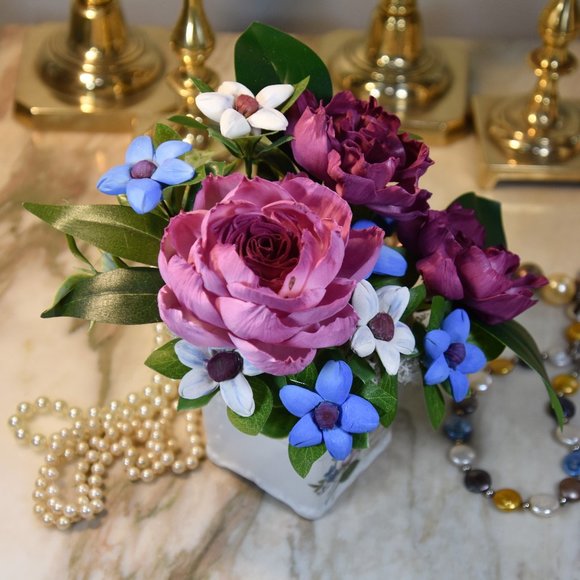 "For Mother with Love" painted on front of small trinket box w/ Sola flowers - Picture 13 of 14